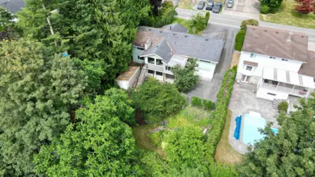 Fitness Center Photo Near 2544 Sunnyside Crescent, Abbotsford, BC