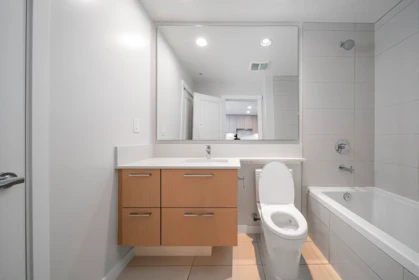 Hallway Photo of 423 3563 Ross Drive, Vancouver, BC