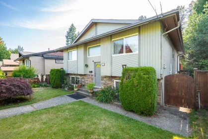 404 Mundy Street, Coquitlam, BC, Coquitlam — Single Family Residence for sale