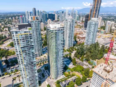 2301 6638 Dunblane Avenue, Burnaby, BC, Burnaby — Apartment/Condo for sale