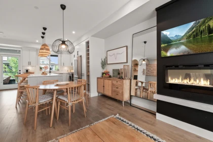 Breakfast Nook Photo of 41 45500 Campus Drive, Chilliwack, BC