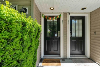 43 12778 66 Avenue, Surrey, BC, Surrey — Townhouse for sale