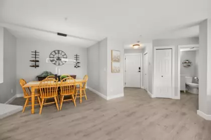 Mudroom Photo of 202 22015 48 Avenue, Langley, BC