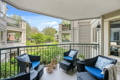 Outdoor Patio Photo of 202 22015 48 Avenue, Langley, BC