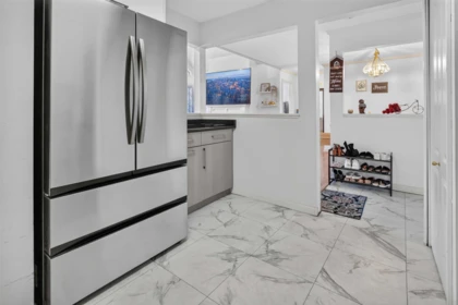 Powder Room Photo of 316 33150 4th Avenue, Mission, BC