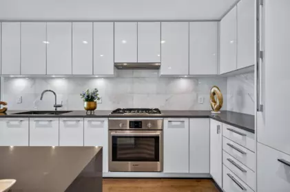 Kitchen Island Photo of 1302 3487 Binning Road, Vancouver, BC