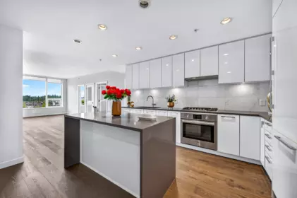 Kitchen Photo of 1302 3487 Binning Road, Vancouver, BC