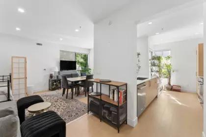 101 2242 Marine Drive, West Vancouver, BC, West Vancouver — Apartment/Condo for sale