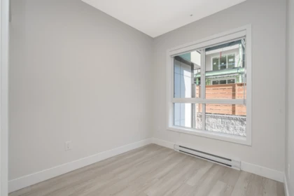 Office / Den Photo of 103 34395 Gladys Avenue, Abbotsford, BC