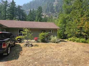 19601 Silver Skagit Road, Hope, BC, Hope — Single Family Residence for sale