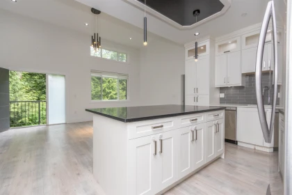 Kitchen Photo of 36743 Carl Creek Crescent, Abbotsford, BC