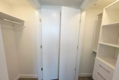 Primary Bathroom Photo of 3703 2135 Springer Avenue, Burnaby, BC