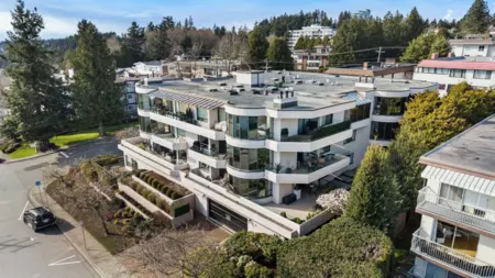 302 1250 Martin Street, White Rock, BC, White Rock — Apartment/Condo for sale