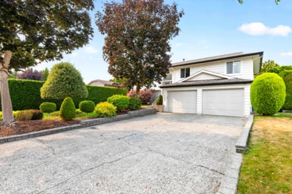17089 60a Avenue, Surrey, BC, Surrey — Single Family Residence for sale