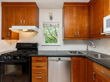 Primary Bedroom Photo of 2903 W 42nd Avenue, Vancouver, BC