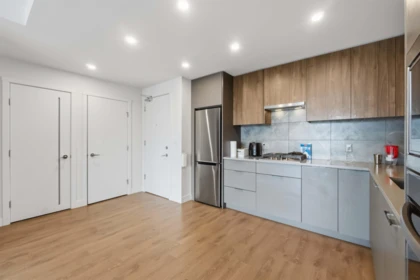 Kitchen Island Photo of 2401 13359 Old Yale Road, Surrey, BC