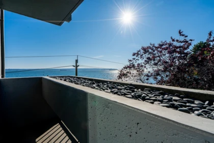 Mudroom Photo of 301 1930 Bellevue Avenue, West Vancouver, BC