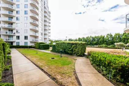 Laundry Room Photo of 303 7680 Granville Avenue, Richmond, BC
