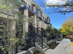 208 918 W 32nd Avenue, Vancouver, BC