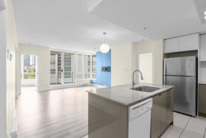 509 4808 Hazel Street, Burnaby, BC, Burnaby — Apartment/Condo for sale