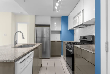 509 4808 Hazel Street, Burnaby, BC, Burnaby — Apartment/Condo for sale