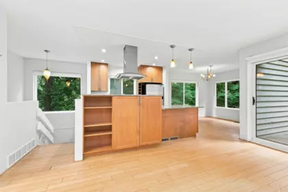Primary Bedroom Photo of 3381 William Avenue, North Vancouver, BC
