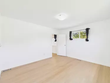Primary Bedroom Photo of 24200 116 Avenue, Maple Ridge, BC
