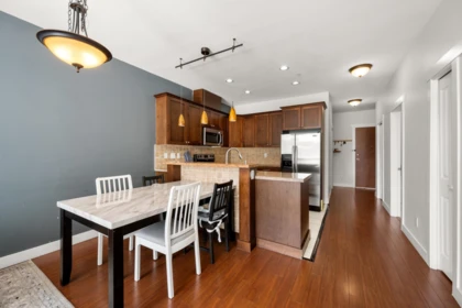 303 14333 104 Avenue, Surrey, BC, Surrey — Apartment/Condo for sale