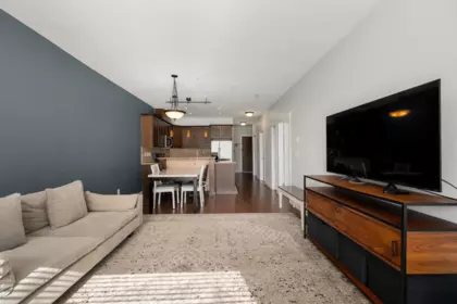 303 14333 104 Avenue, Surrey, BC, Surrey — Apartment/Condo for sale