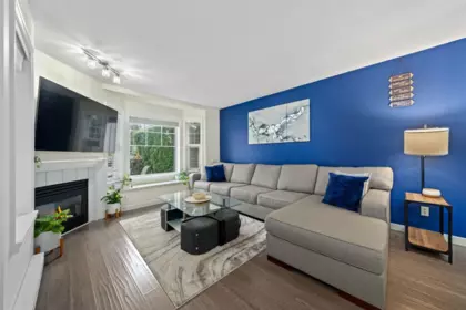 Dining Area Photo of 42 23085 118 Avenue, Maple Ridge, BC