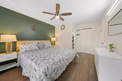 Laundry Room Photo of 42 23085 118 Avenue, Maple Ridge, BC