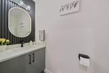 Powder Room Photo of 42 23085 118 Avenue, Maple Ridge, BC