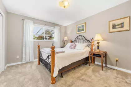 Guest Bathroom Photo of 15429 95 Avenue, Surrey, BC