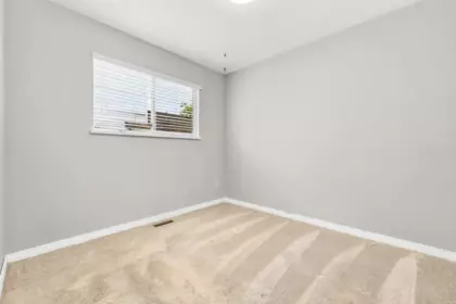 Office / Den Photo of 15429 95 Avenue, Surrey, BC
