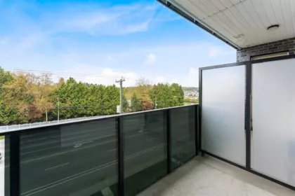 Primary Bathroom Photo of 402 13623 81a Avenue, Surrey, BC