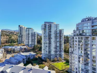 Front Yard Photo of 1806 235 Guildford Way, Port Moody, BC