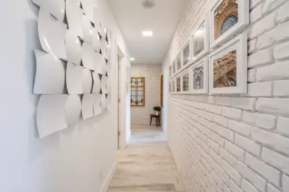 Hallway Photo of 1806 235 Guildford Way, Port Moody, BC