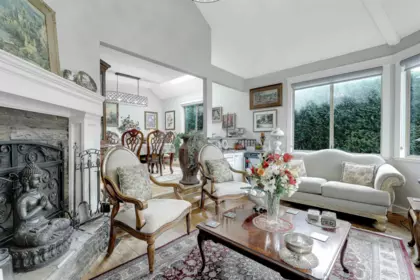 Breakfast Nook Photo of 16346 80 Avenue, Surrey, BC