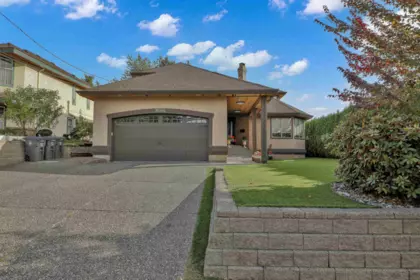 Playground / Recreational Area Near 16346 80 Avenue, Surrey, BC