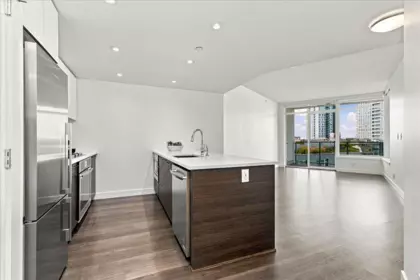 Kitchen Photo of 706 3557 Sawmill Crescent, Vancouver, BC