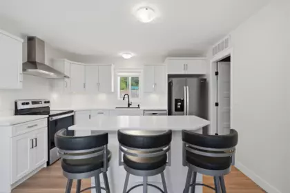 Kitchen Photo of 1846 Harman Road, Roberts Creek, BC