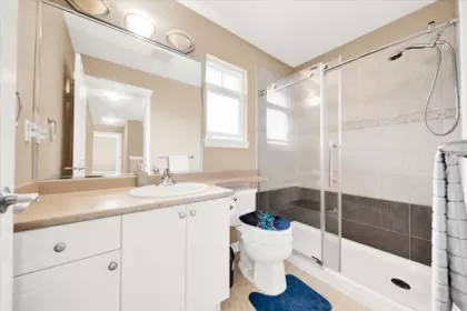 Basement Recreation Room Photo of 16628 60 Avenue, Surrey, BC