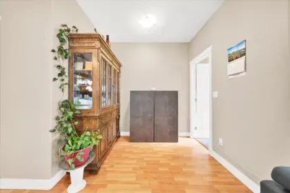 Walk-In Closet Photo of 16628 60 Avenue, Surrey, BC