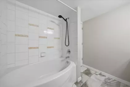 Guest Bathroom Photo of 310 2966 Silver Springs Boulevard, Coquitlam, BC