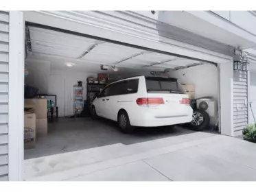 Powder Room Photo of 2 11267 133 Street, Surrey, BC