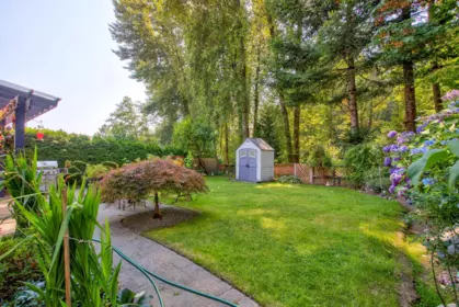Garden / Landscaping Photo of 1708 Paddock Drive, Coquitlam, BC