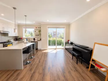 Kitchen Island Photo of 73 15665 Mountain View Drive, Surrey, BC