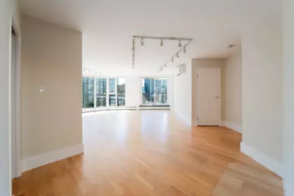 Breakfast Nook Photo of 905 1010 Burnaby Street, Vancouver, BC