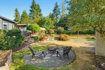 Backyard Photo of 24071 63 Avenue, Langley, BC