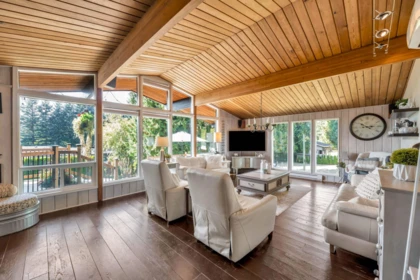 Family Room Photo of 24071 63 Avenue, Langley, BC